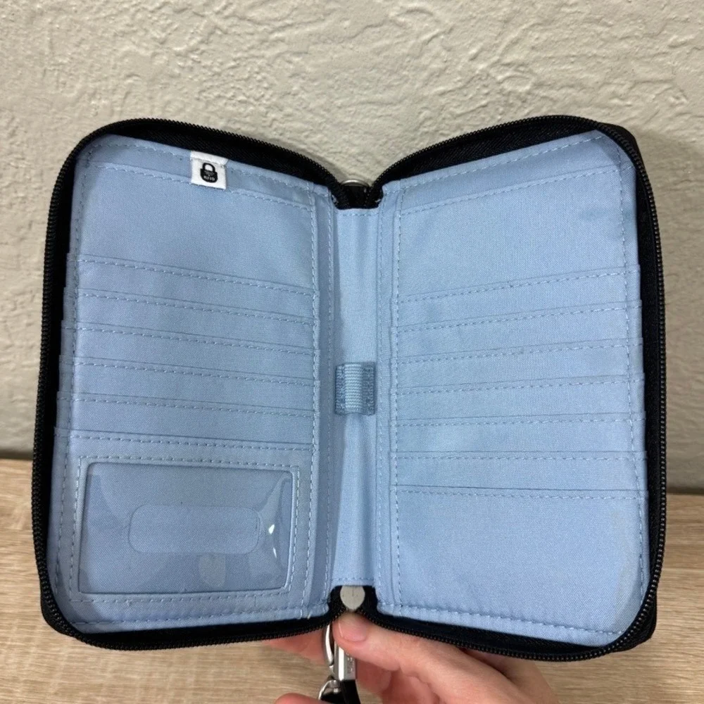 Baggallini Wristlet Wallet RFID Blocking Black Nylon Travel Organizer Pouch